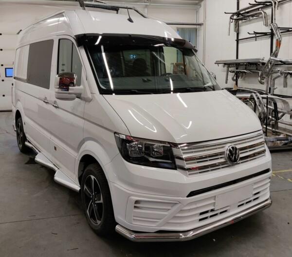 Kuvassa Aurinkolippa VW Crafter 2017-/ Man TGE 2018-