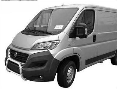 Kuvassa Lisävaloteline Fiat Ducato 2014-