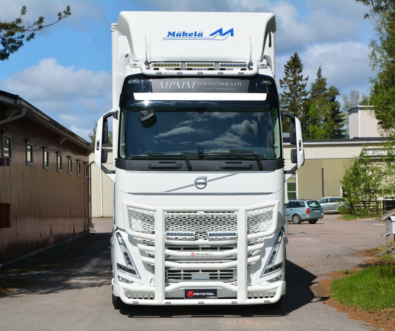 Karjapuskuri Freeway Volvo FH 2021-