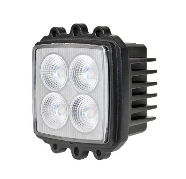 Kuvassa LED-Työvalo Revon 40W/3400lm, Valtra